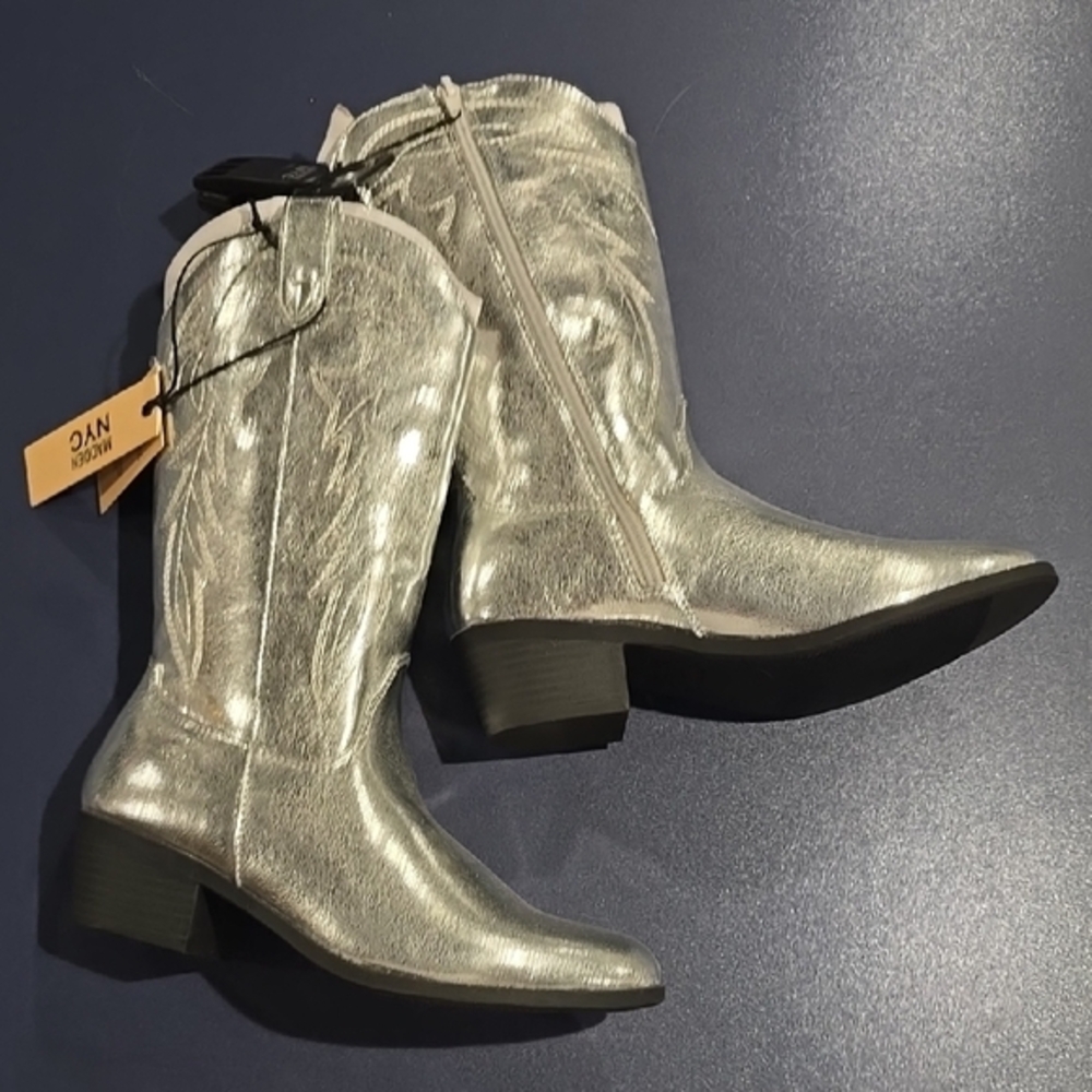 Silver Heeled Western Boots Size5